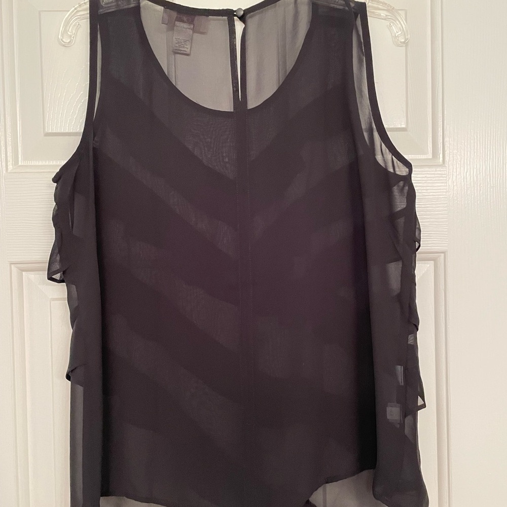 LOFT Ruffle Blouse - Picture 3 of 3
